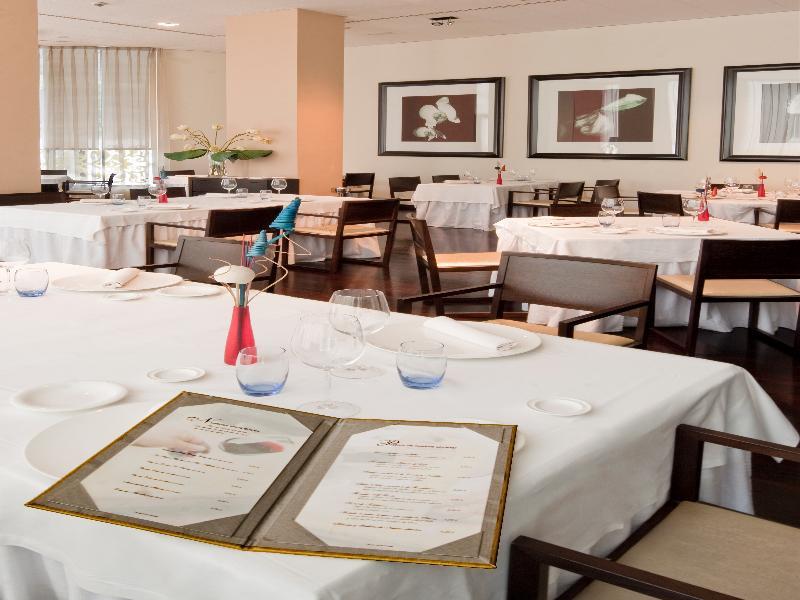 Azz Asturias Langrehotel & Spa Langreo Exterior photo