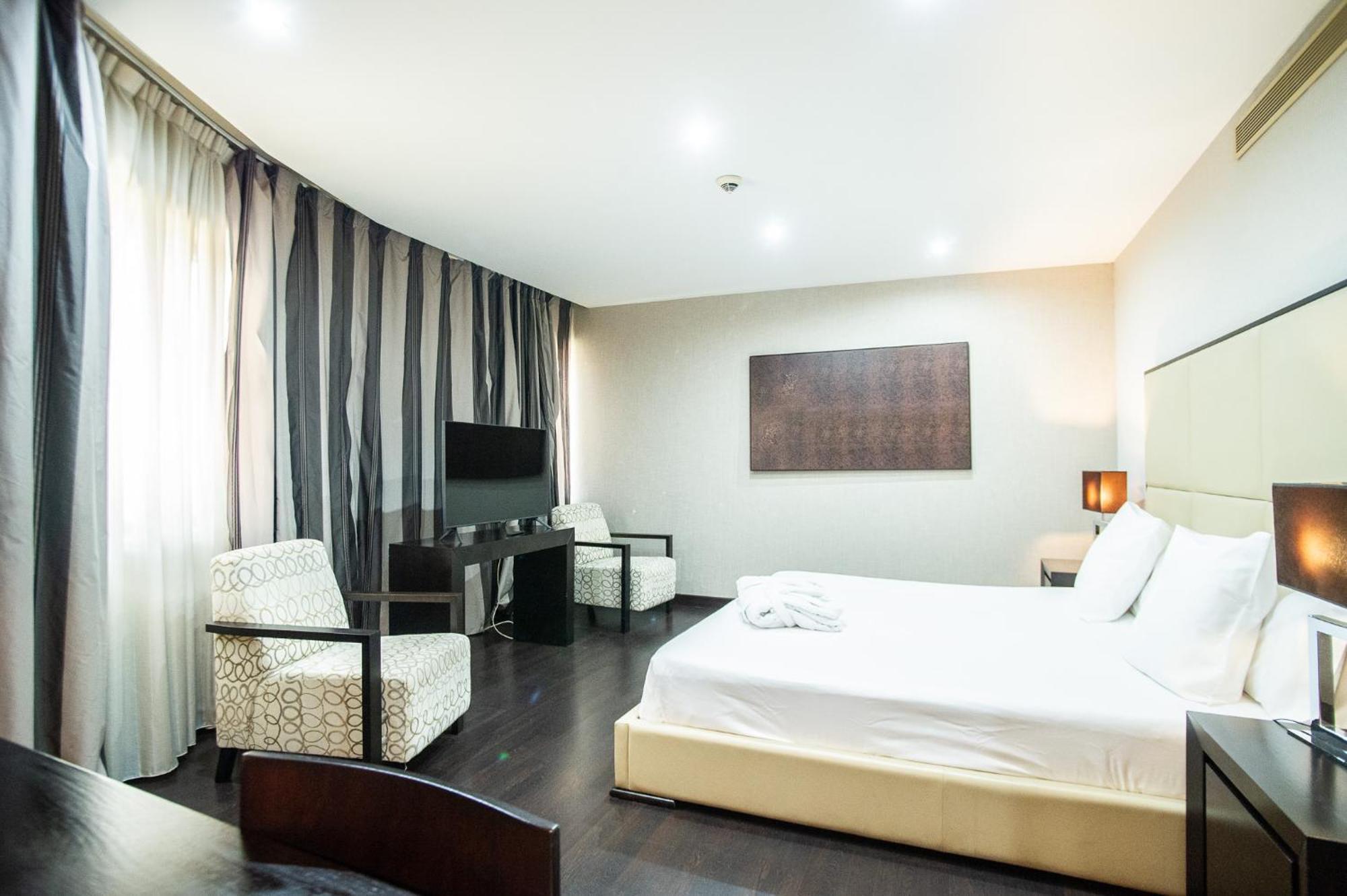 Azz Asturias Langrehotel & Spa Langreo Exterior photo